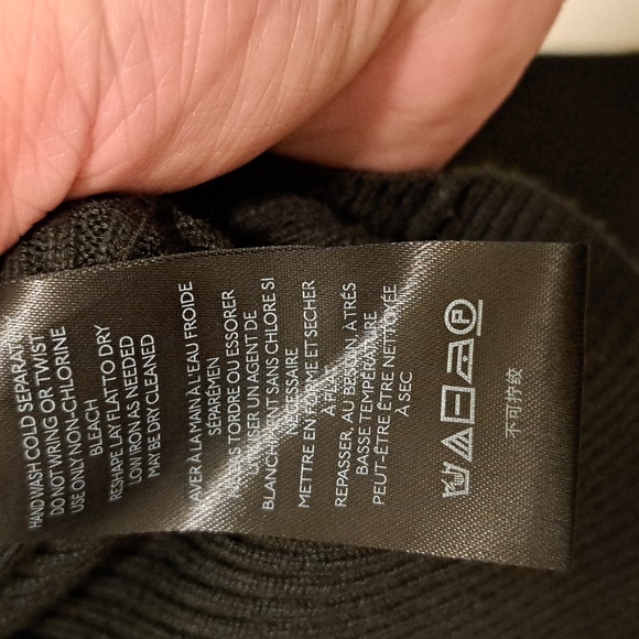 Euc Anthropologie Mauve hunter green turtleneck - Picture 6 of 10